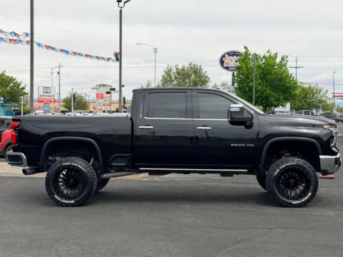 Another view of 2024 CHEVROLET SILVERADO 2500 HEAVY DUTY LTZ for sale in Albuquerque, NM at 712 Auto Sales