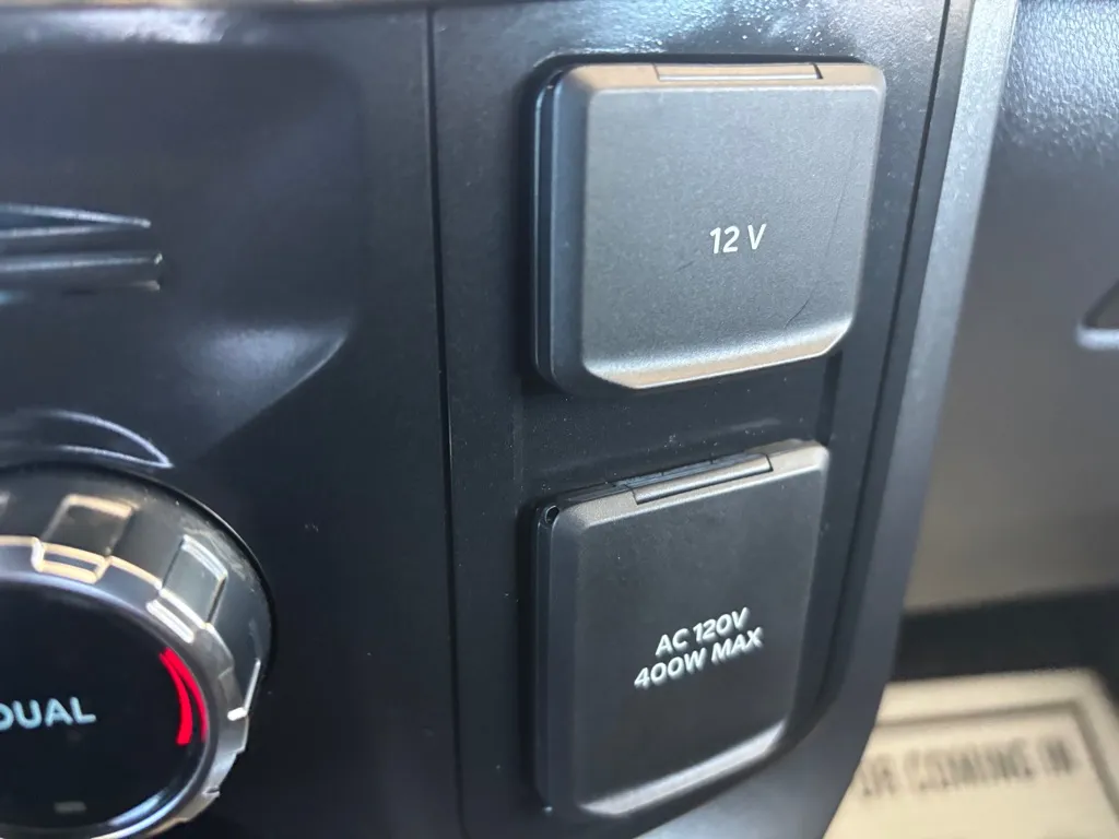 2023 Ford F-150 Lariat - Photo 17