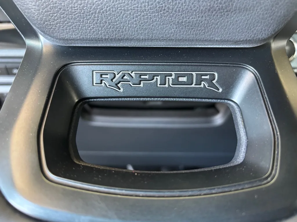 2024 Ford F-150 Raptor - Photo 11