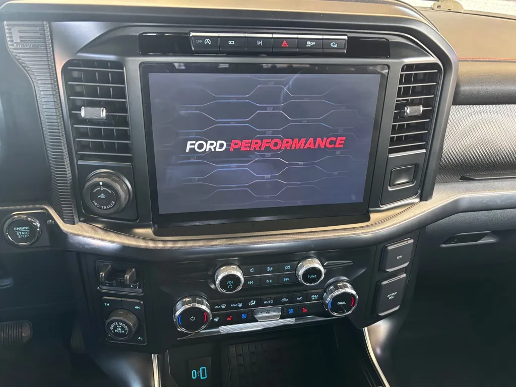 2024 Ford F-150 Raptor - Photo 13