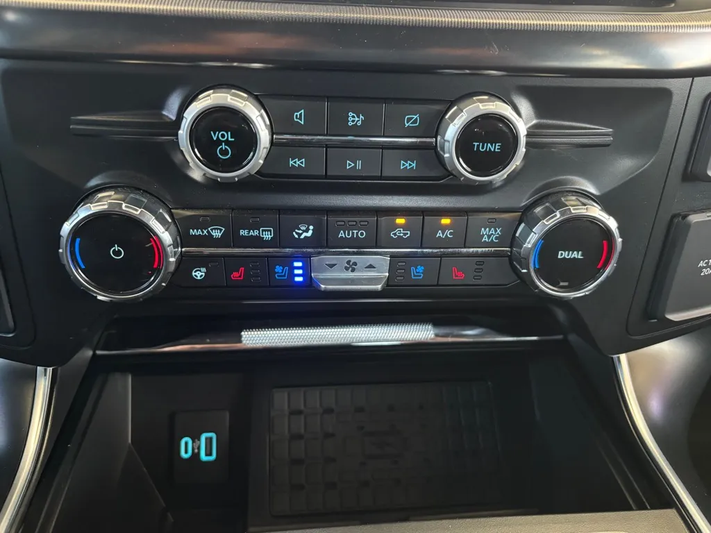 2024 Ford F-150 Raptor - Photo 17