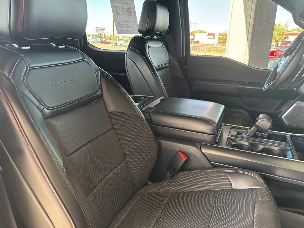 2024 Ford F-150 Raptor - Photo 40