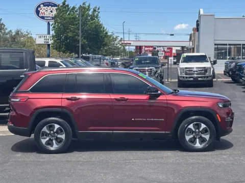 Another view of 2022 JEEP GRAND CHEROKEE LIMITED 4XE for sale in Albuquerque, NM at 712 Auto Sales