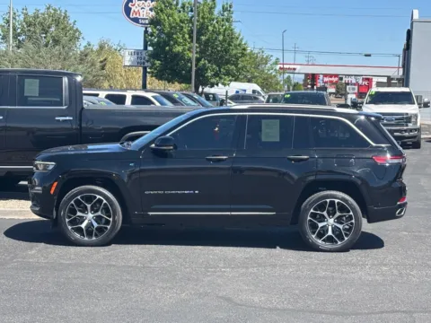 Photos of 2022 JEEP GRAND CHEROKEE SUMMIT 4XE for sale in Albuquerque, NM at 712 Auto Sales