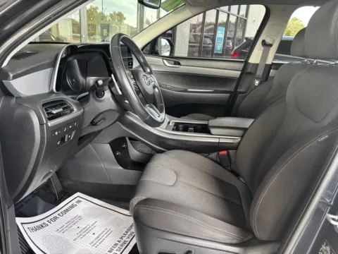 More photos of 2022 HYUNDAI PALISADE SEL at 712 Auto Sales, NM