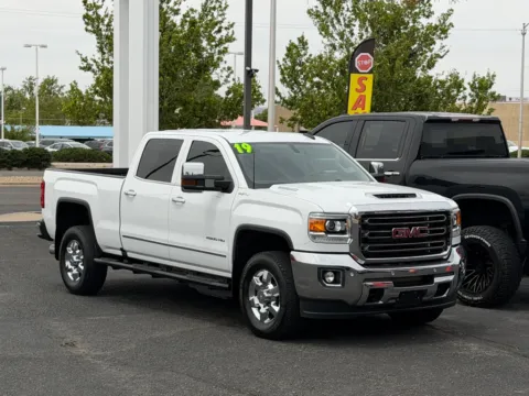 More photos of 2019 GMC SIERRA 2500 SLT at 712 Auto Sales, NM