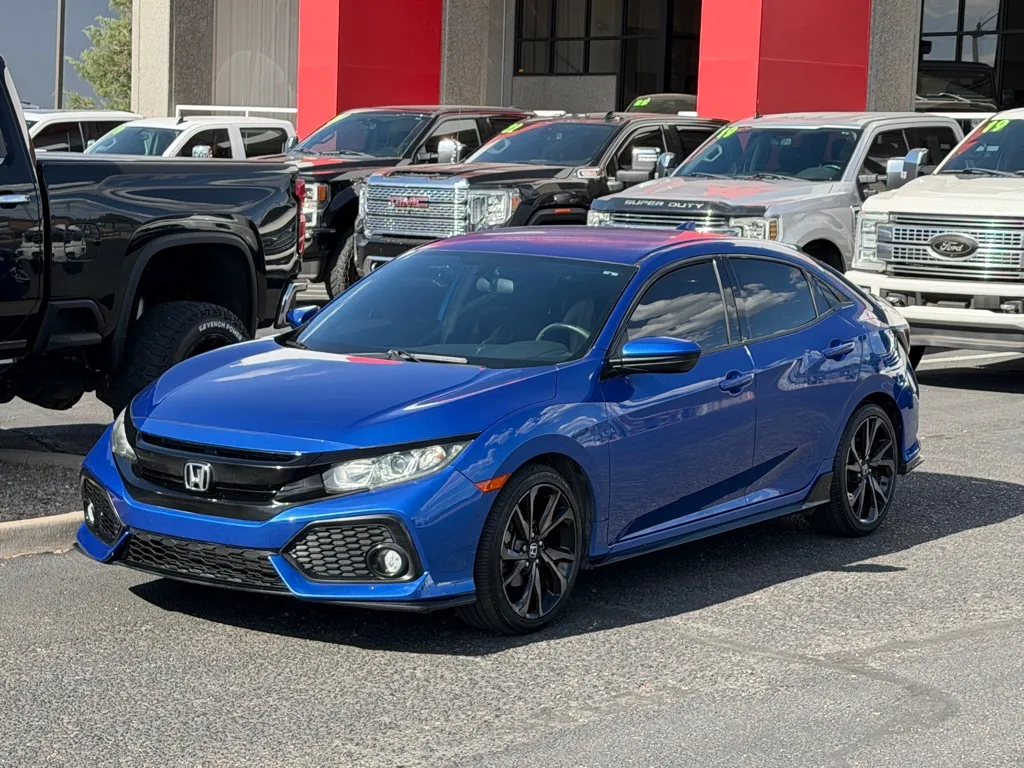 2018 Honda Civic Sport's photo