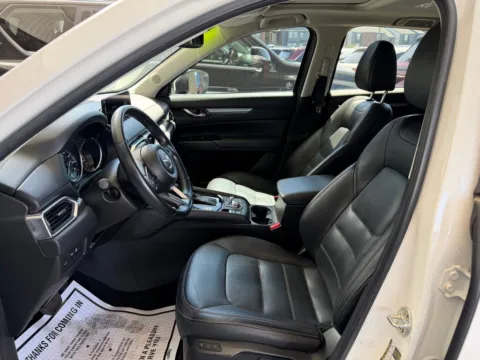 More photos of 2022 MAZDA CX-5 PREFERRED at 712 Auto Sales, NM