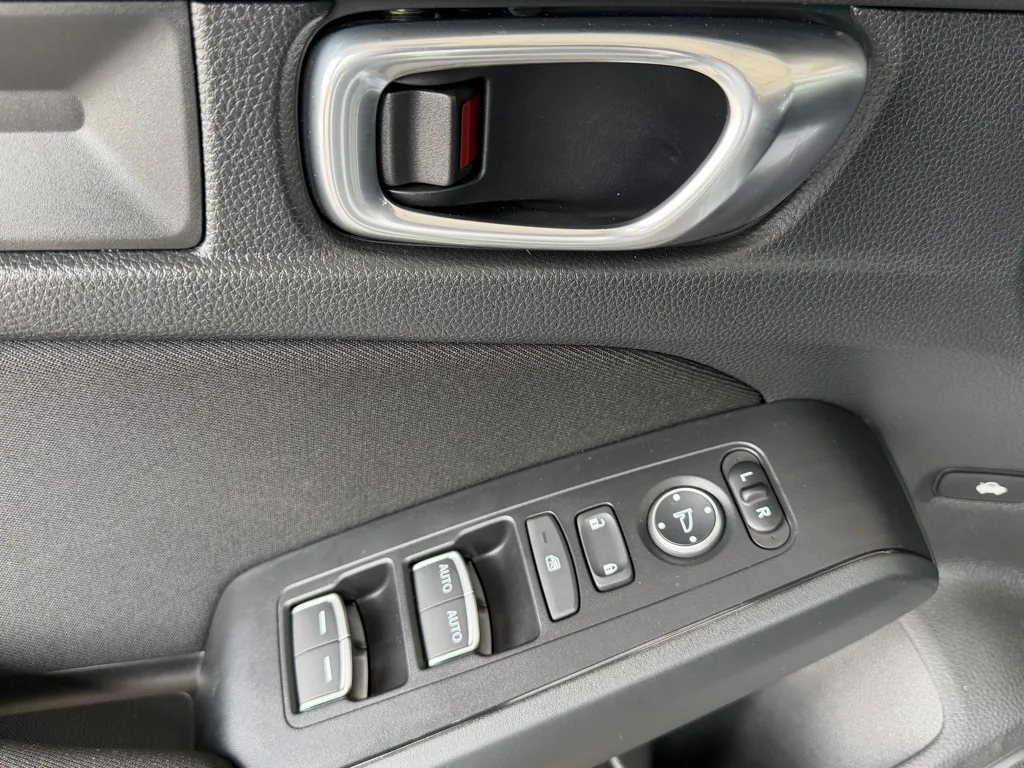 2026 Honda Civic Sport - Photo 18
