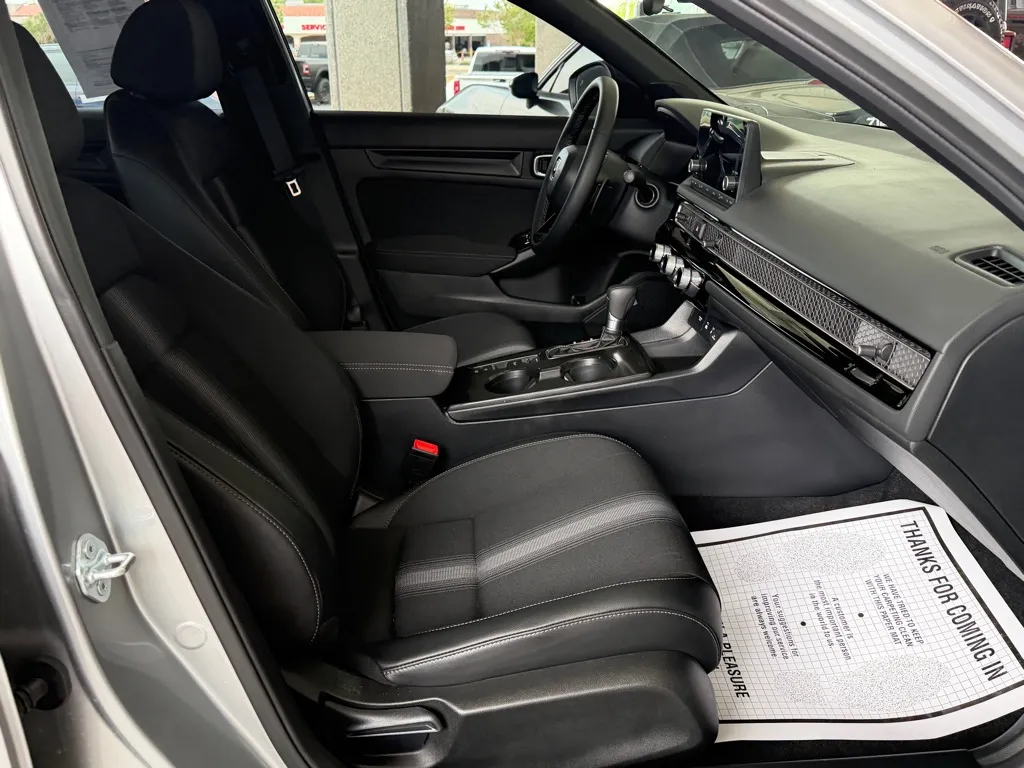 2026 Honda Civic Sport - Photo 30