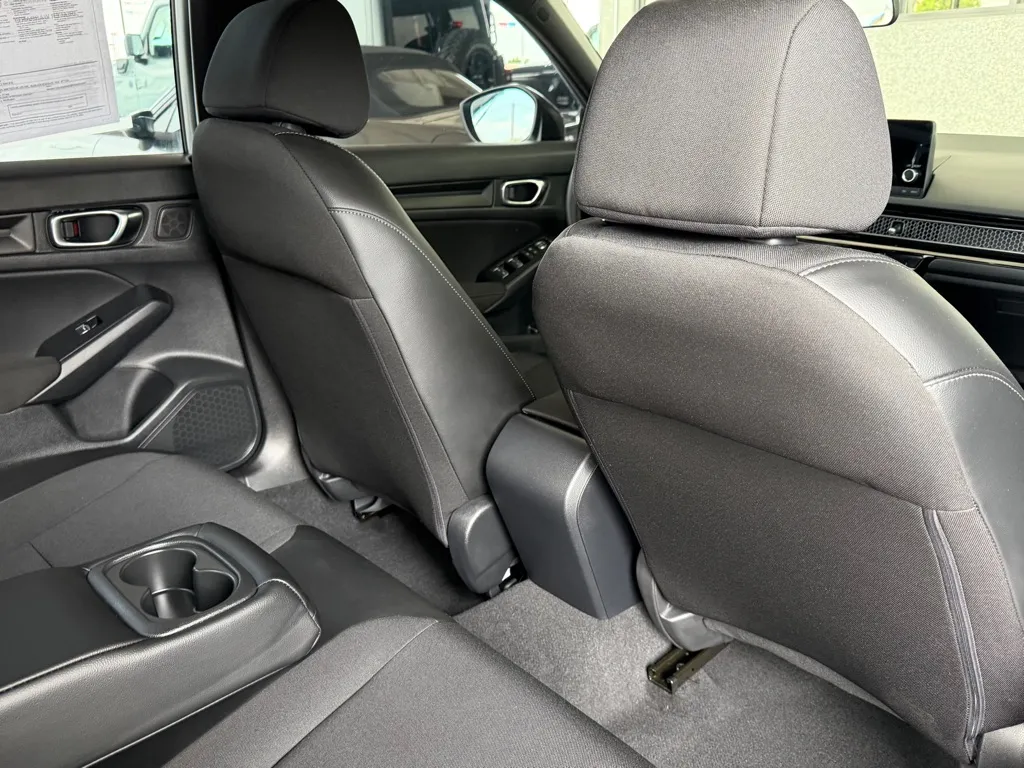 2026 Honda Civic Sport - Photo 28