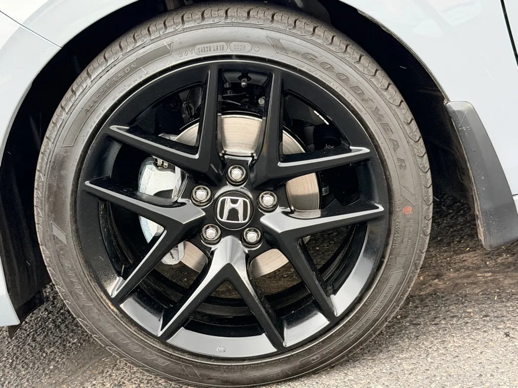 2026 Honda Civic Sport - Photo 41