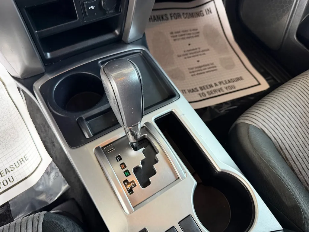 Toyota 4Runner photo 14