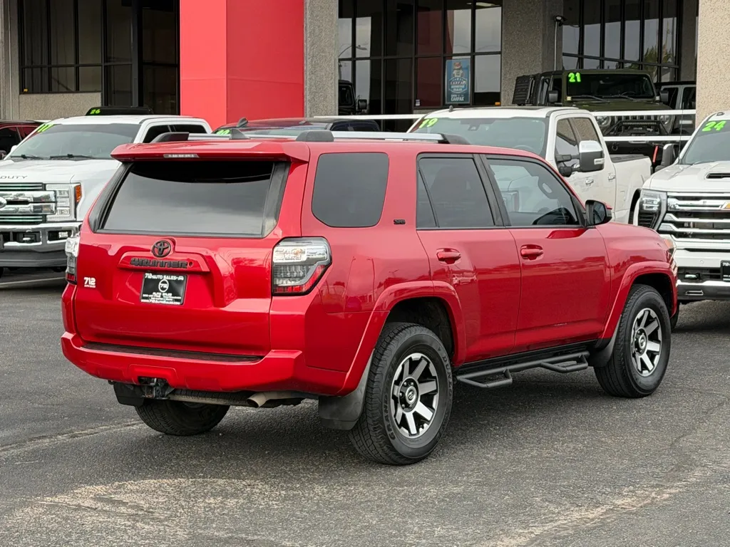 Toyota 4Runner photo 37