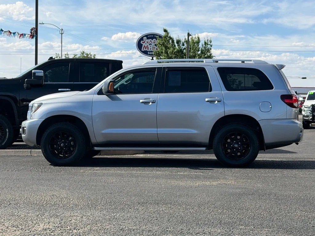 Toyota Sequoia photo 48