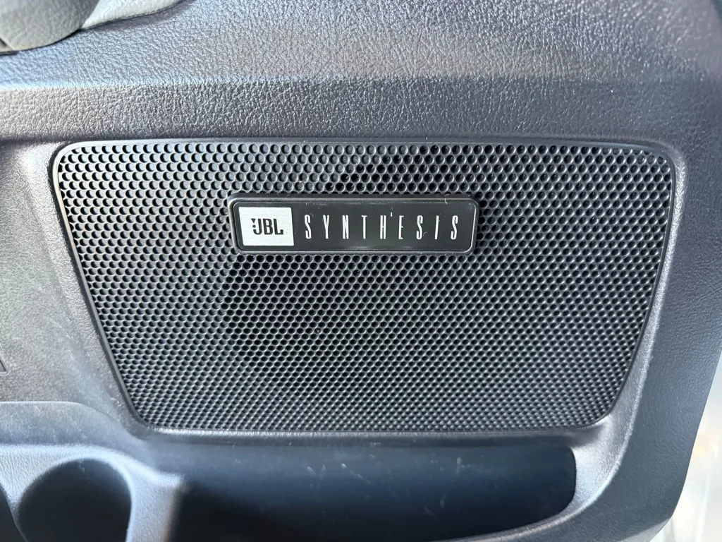Toyota Sequoia photo 20