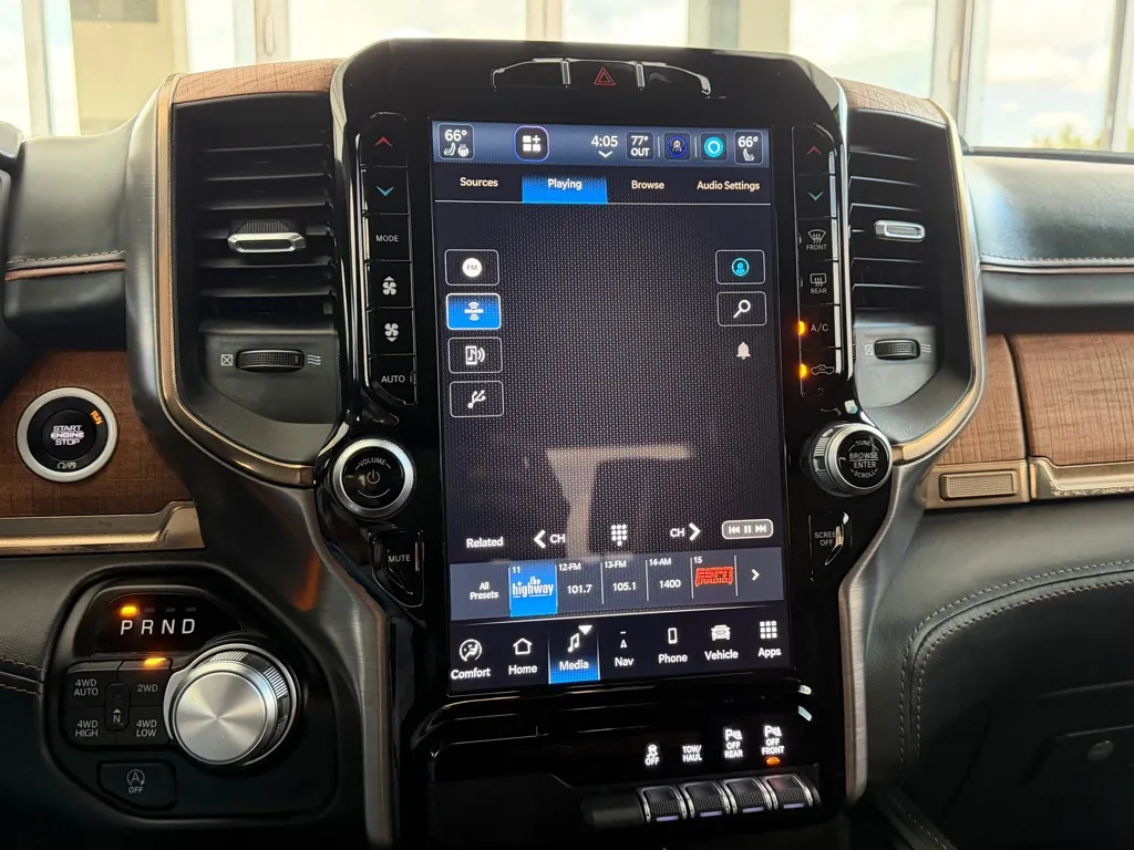 Ram 1500 photo 11