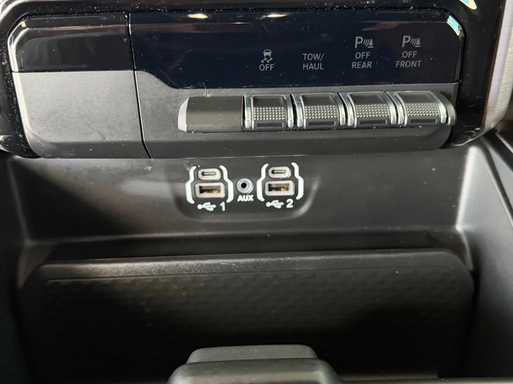 Ram 1500 photo 14