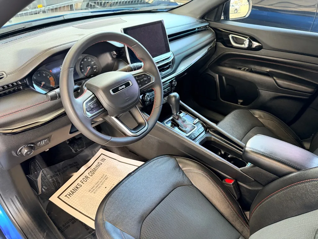 Jeep Compass photo 7