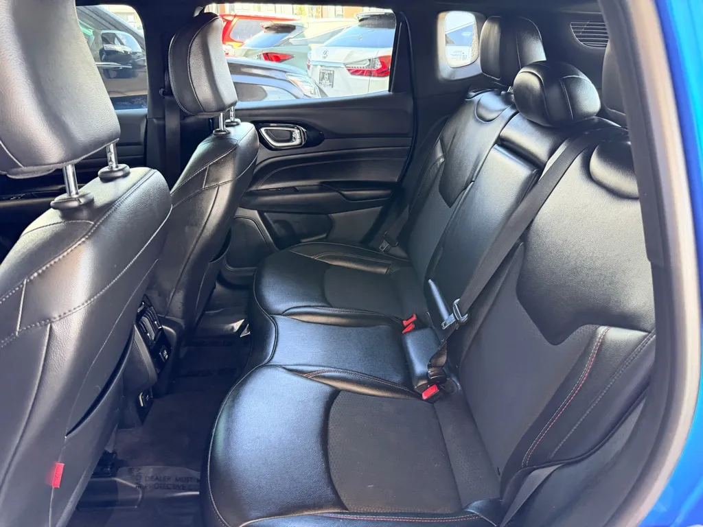 Jeep Compass photo 18