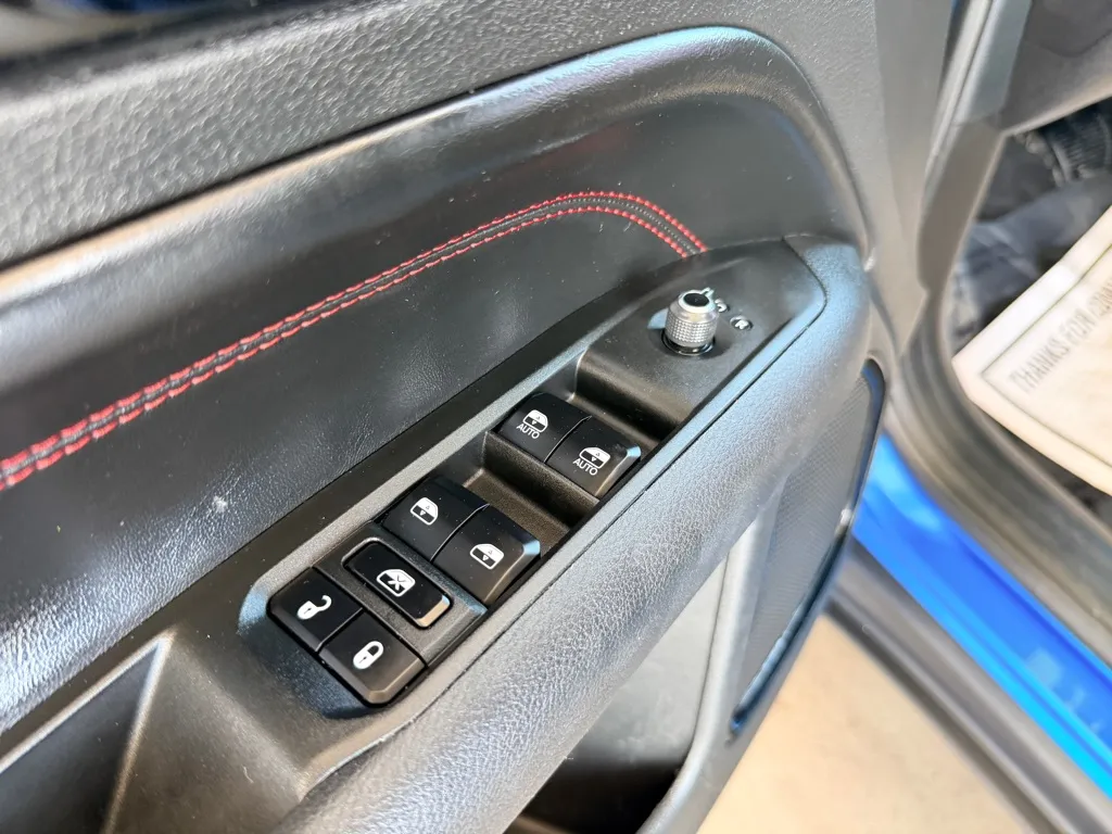 Jeep Compass photo 11