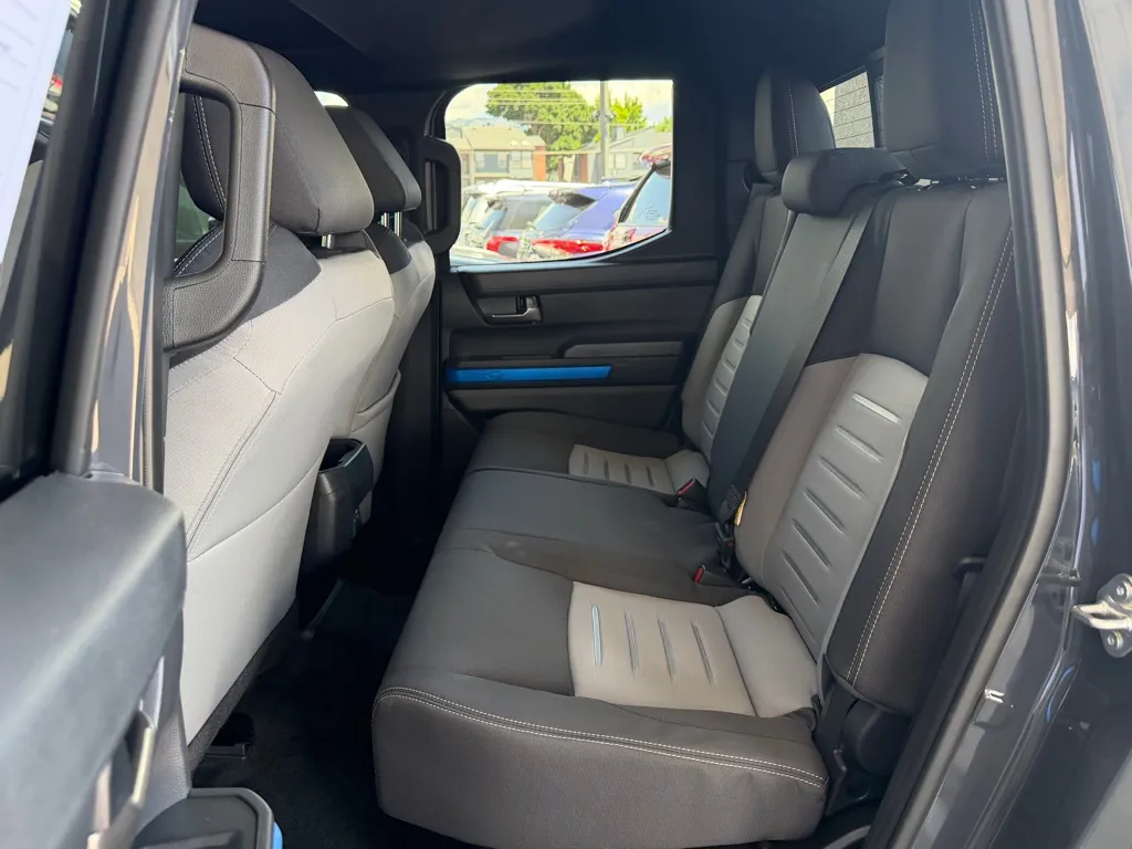 2025 Toyota Tacoma TRD Off Road - Photo 20