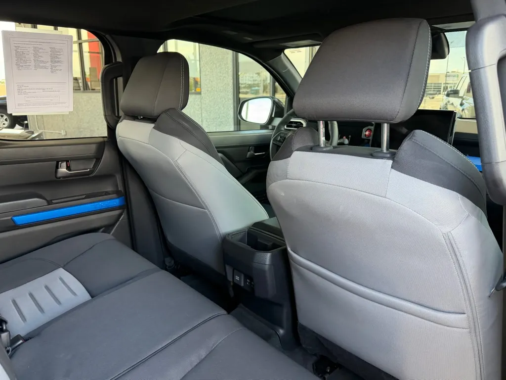 2025 Toyota Tacoma TRD Off Road - Photo 31