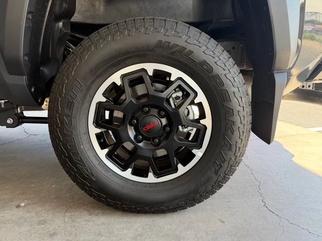 2025 Toyota Tacoma TRD Off Road - Photo 57