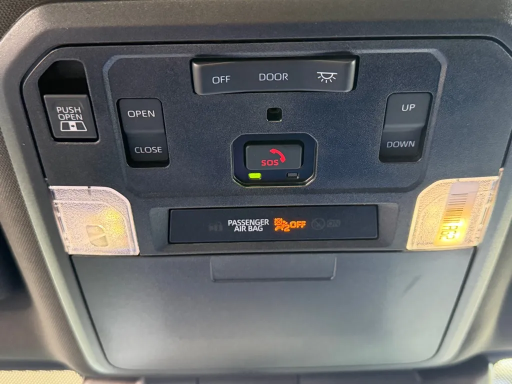 2025 Toyota Tacoma TRD Off Road - Photo 16