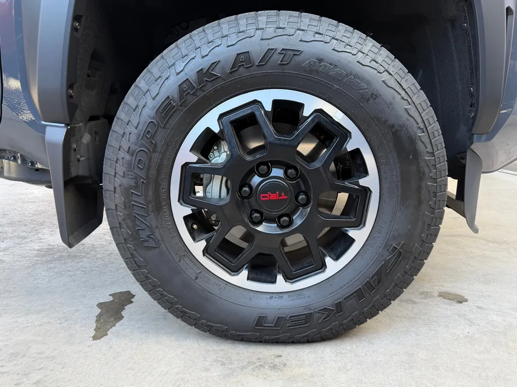 2025 Toyota Tacoma TRD Off Road - Photo 55