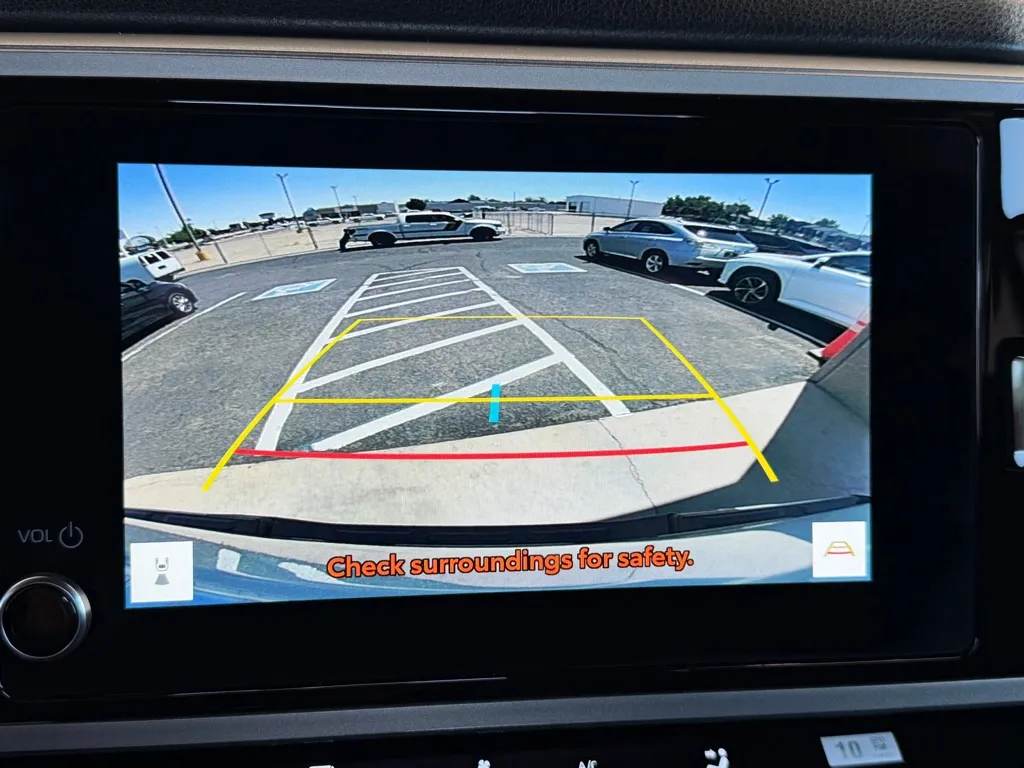 2026 Toyota Tundra SR5 - Photo 13