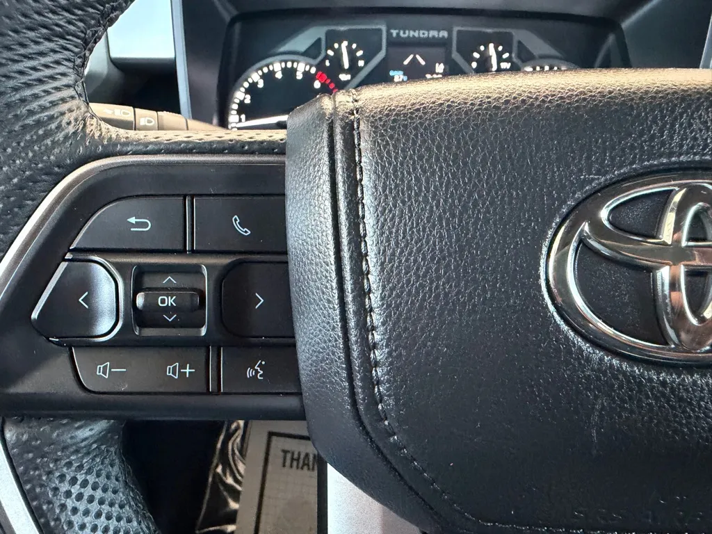 2026 Toyota Tundra SR5 - Photo 9