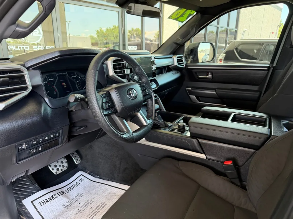 2026 Toyota Tundra SR5 - Photo 7