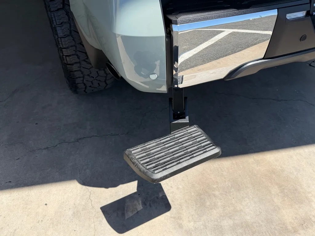 2026 Toyota Tundra SR5 - Photo 27