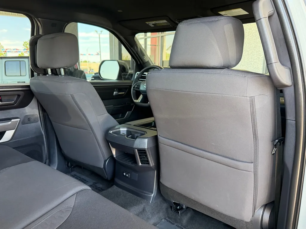 2026 Toyota Tundra SR5 - Photo 32