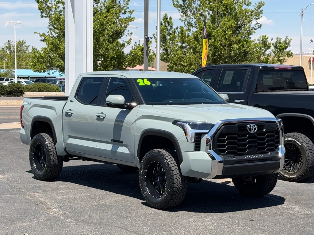 2026 Toyota Tundra SR5 - Photo 4