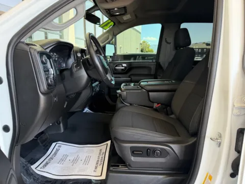 More photos of 2021 CHEVROLET SILVERADO 2500 HEAVY DUTY LT at 712 Auto Sales, NM