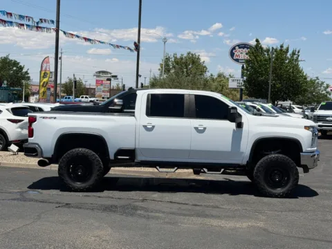 Another view of 2021 CHEVROLET SILVERADO 2500 HEAVY DUTY LT for sale in Albuquerque, NM at 712 Auto Sales