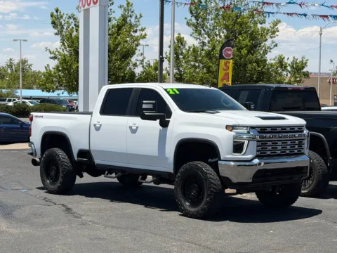 More photos of 2021 CHEVROLET SILVERADO 2500 HEAVY DUTY LT at 712 Auto Sales, NM