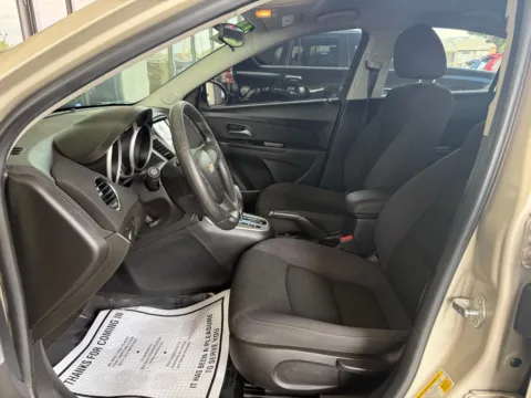 More photos of 2014 CHEVROLET CRUZE LT at 712 Auto Sales, NM