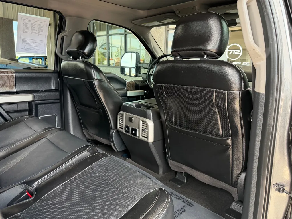 Ford F-250 photo 32