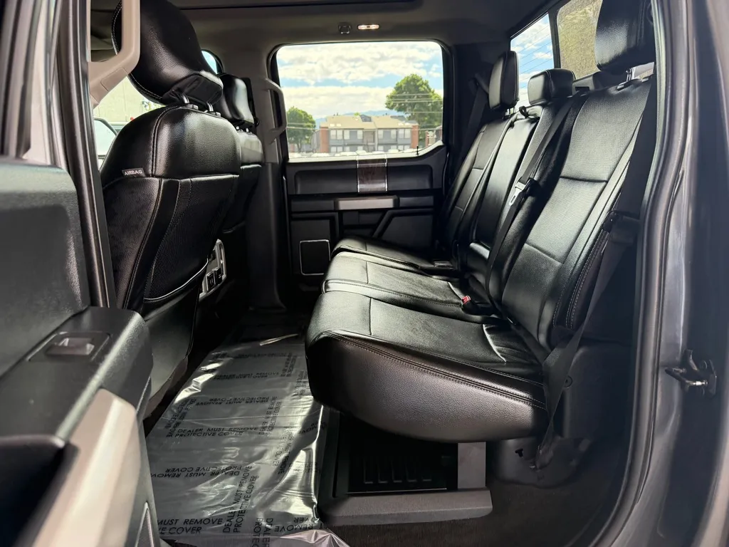 Ford F-250 photo 22