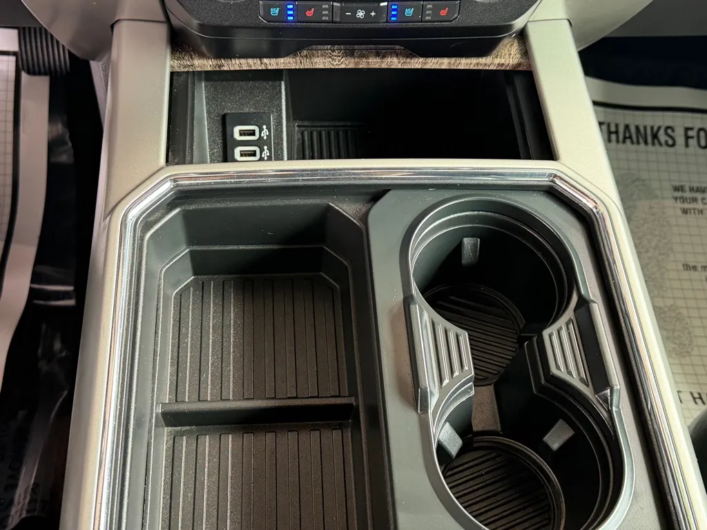 Ford F-250 photo 16