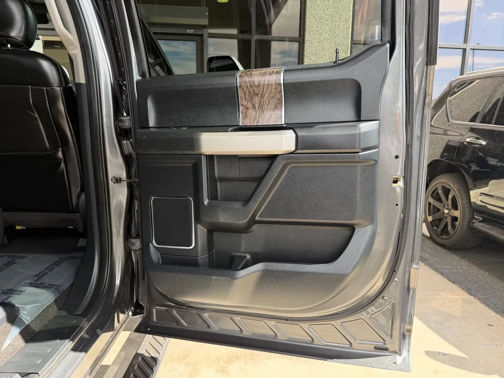 Ford F-250 photo 33