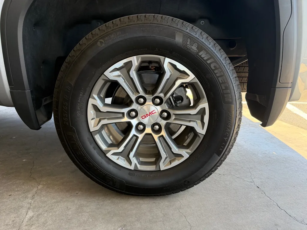 GMC Sierra photo 54