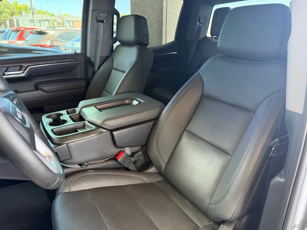 GMC Sierra photo 6