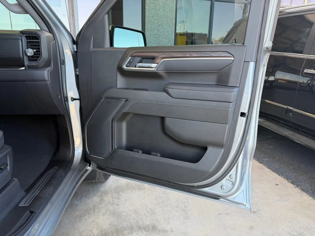 GMC Sierra photo 33
