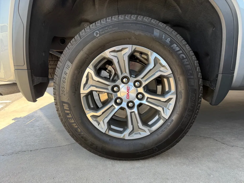 GMC Sierra photo 53