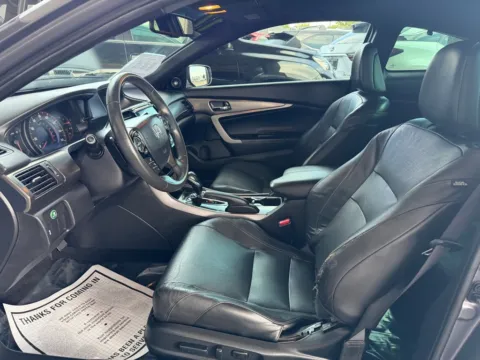 More photos of 2017 HONDA ACCORD EXL at 712 Auto Sales, NM