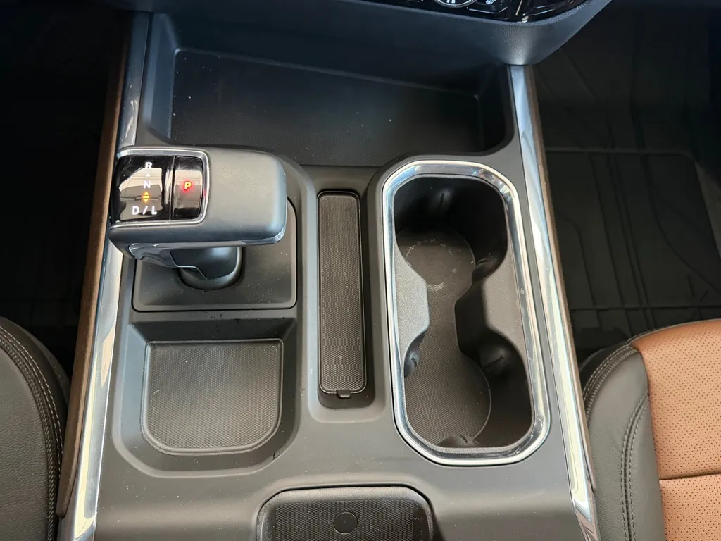 2026 Chevrolet Silverado 1500 High Country - Photo 16